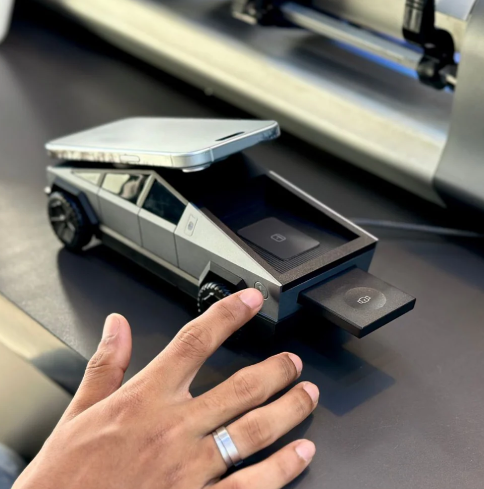 CyberChargeX™ 3-in-1 Wireless Charging Dock